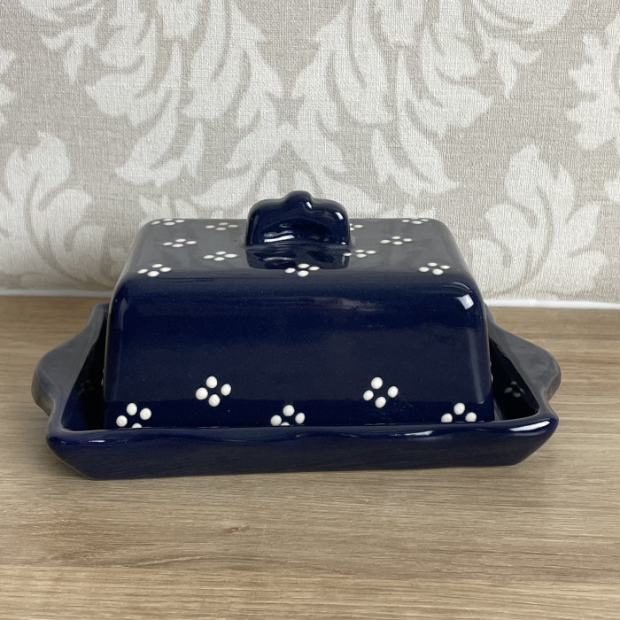 Butter dish blue points