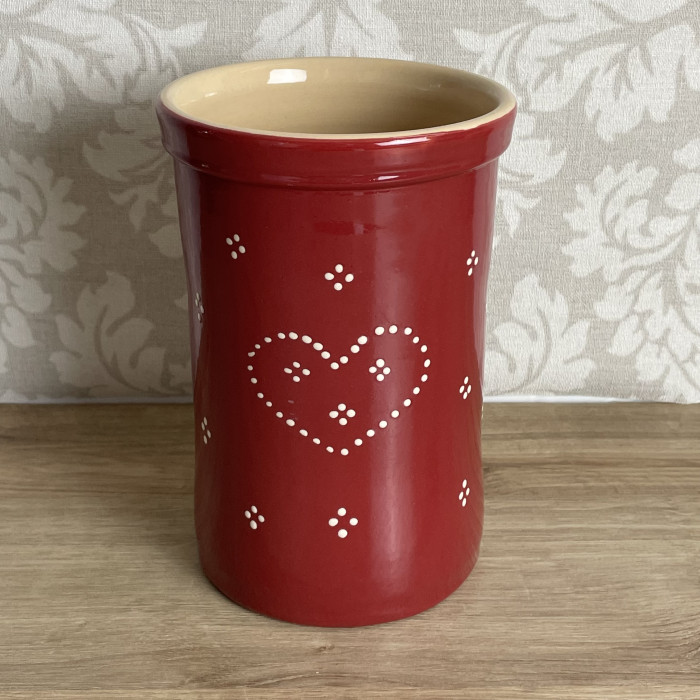 Pot kitchen utensils red with heart