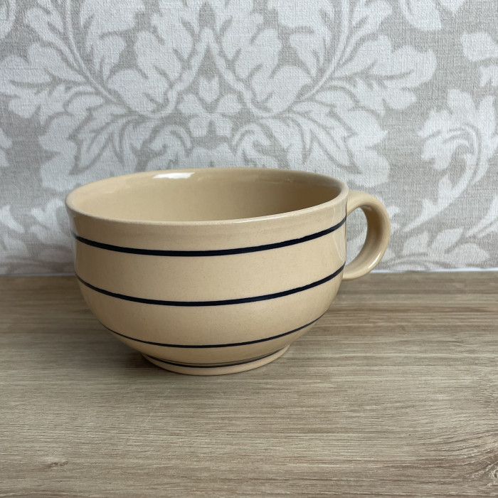 Tasse crème cerclée bleu